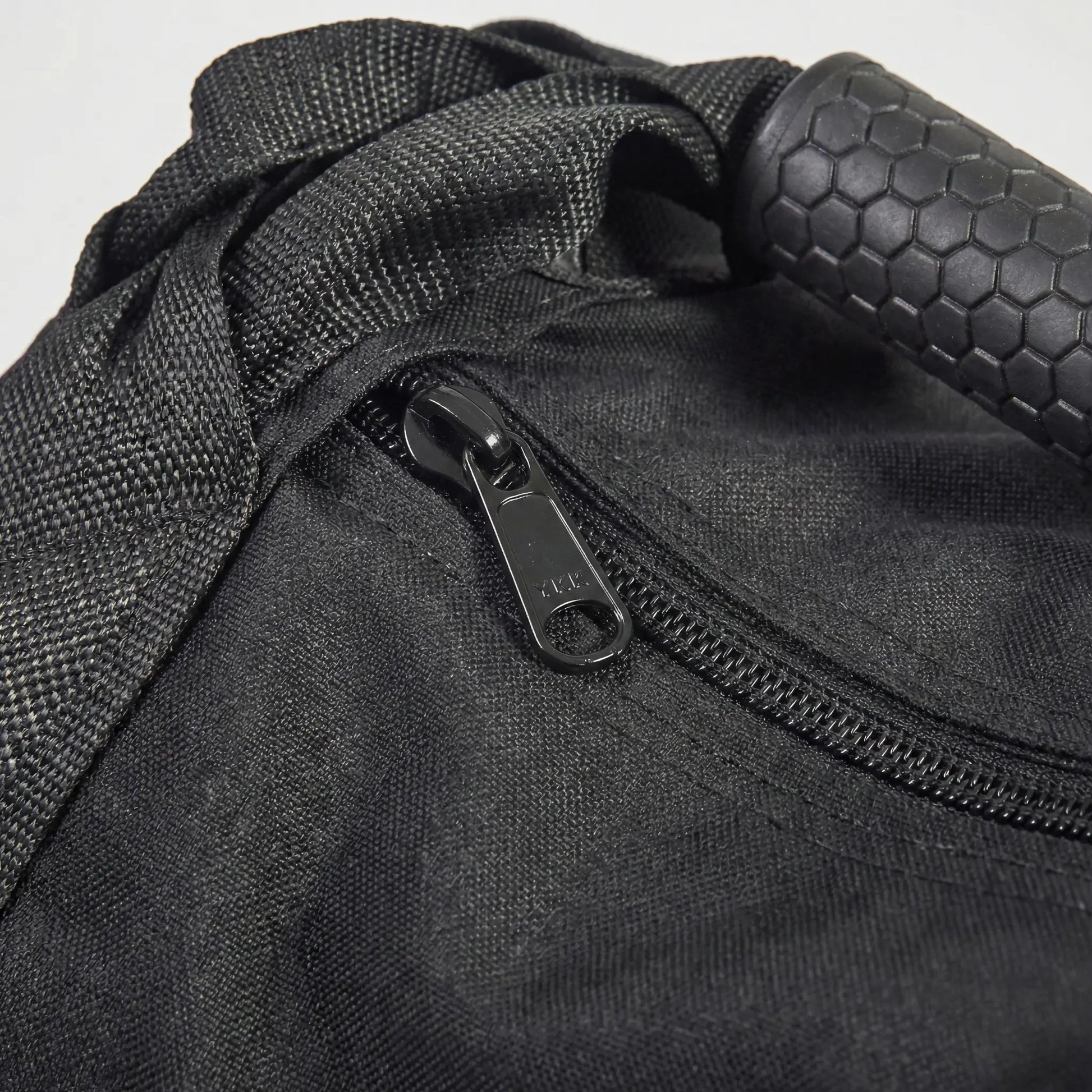 Zipper and Velcro closure system on throwing sandbag